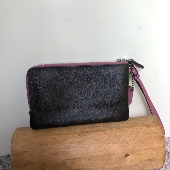 COACH brown and pink wristlet clutch wallet - Picture 6 of 6